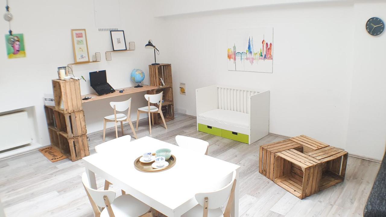 Big Appartment Near Trade Fair! Cologne Luaran gambar